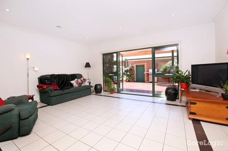 Property photo of 10 Navy Close Maribyrnong VIC 3032