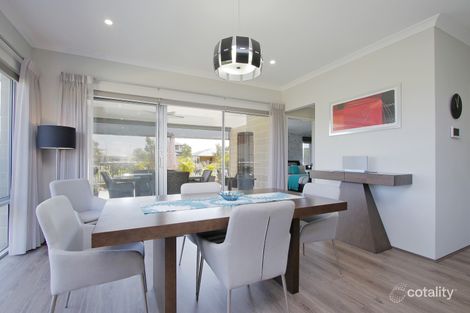 Property photo of 30 Grapestone Road Piara Waters WA 6112