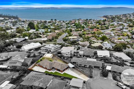 Property photo of 3 Chateau Place Blackmans Bay TAS 7052