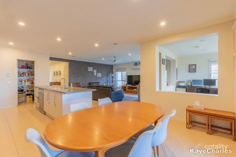 Property photo of 6 Audrey Lane Berwick VIC 3806