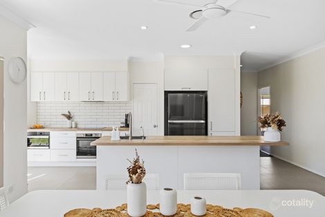 Property photo of 21 Piccadilly Place Highland Park QLD 4211