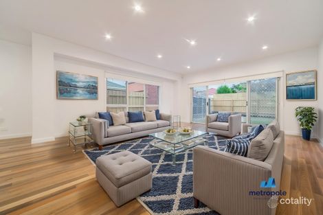 Property photo of 3A Almurta Road Bentleigh East VIC 3165