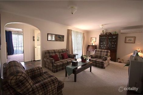 Property photo of 12 Alleyne Close Macgregor ACT 2615