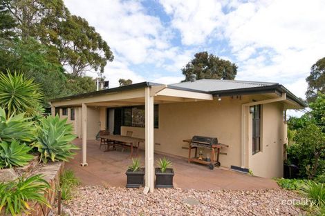 Property photo of 1 Caryn Place Wattle Park SA 5066