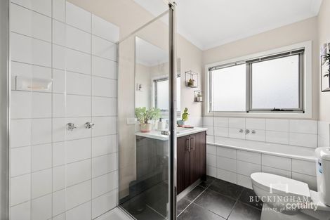 Property photo of 2 Alphie Way Doreen VIC 3754