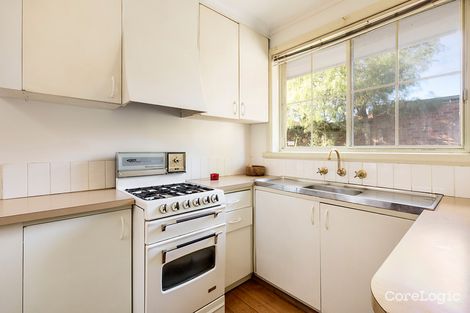 Property photo of 4/27A Laburnum Street Blackburn VIC 3130