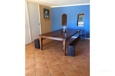 Property photo of 40 Clevedon Way Karrinyup WA 6018