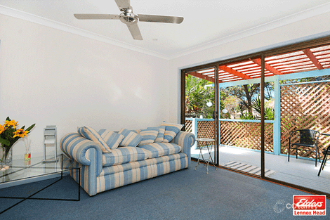 Property photo of 2/32 Sunrise Crescent Lennox Head NSW 2478