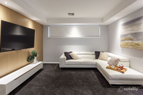 10 Sawyer Way, Salter Point, WA 6152