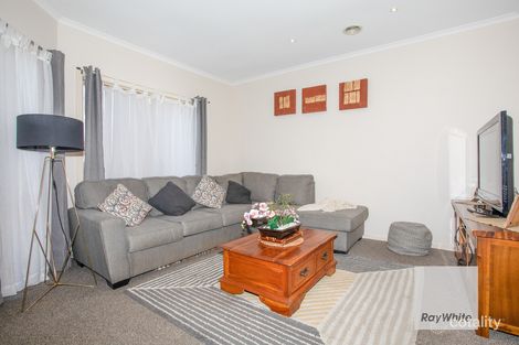 Property photo of 6 Amberlea Circuit Taylors Hill VIC 3037