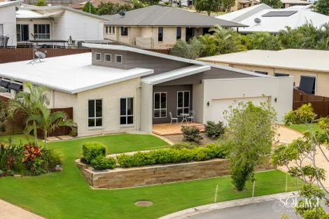 Property photo of 6 Grasstree Crescent Kirkwood QLD 4680