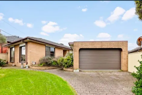 Property photo of 31 Winamurra Crescent Thomastown VIC 3074