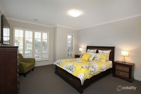 Property photo of 34 Balmain Circuit Taylors Hill VIC 3037