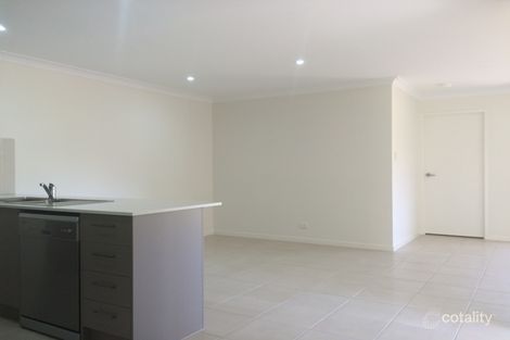 Property photo of 2/36 Eales Road Rural View QLD 4740