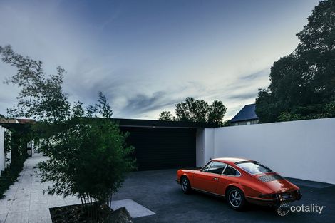 Property photo of 32 North Road Brighton VIC 3186