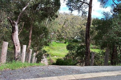 124 Urch Rd, Roleystone, WA 6111