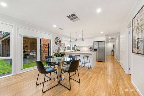 Property photo of 18B Dorchester Crescent Carrum Downs VIC 3201
