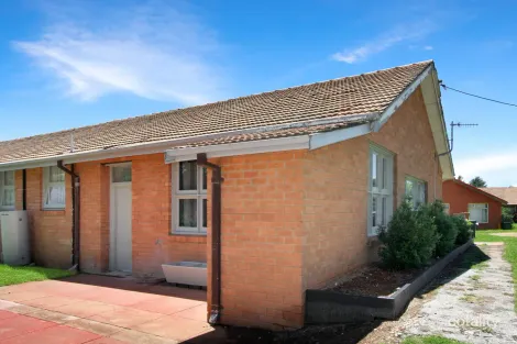 1/11 Yulin Ave, Cooma, NSW 2630