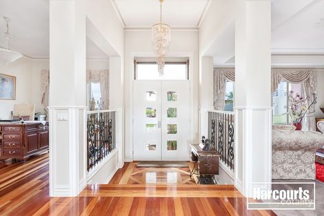Property photo of 6 Bower Court Berwick VIC 3806