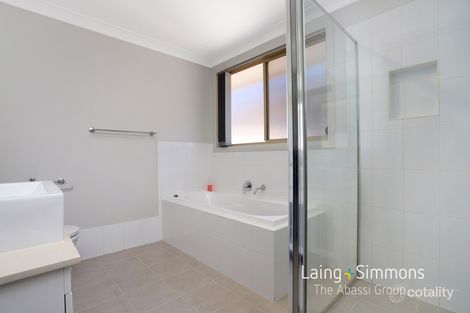 Property photo of 2 Fenner Place Ropes Crossing NSW 2760