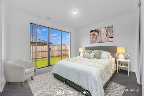 Property photo of 5 Annello Way Clyde VIC 3978