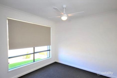 Property photo of 7 Bell Street Silkstone QLD 4304