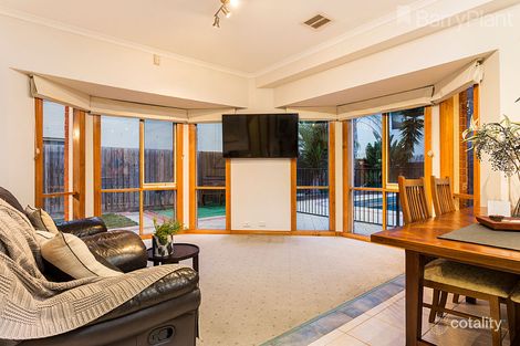 Property photo of 18 William McPherson Crescent Seabrook VIC 3028