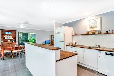 Property photo of 17 Daphne Street Redlynch QLD 4870