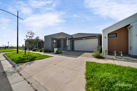17 Cream Rd, Donnybrook, VIC 3064
