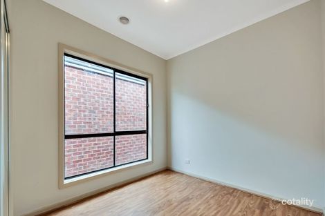 Property photo of 2/13 McDougall Place Truganina VIC 3029