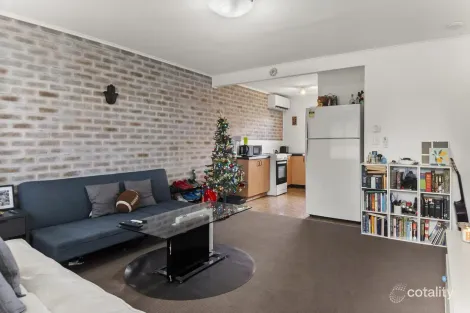 Property photo of 1/4 Conoble Court Eagleby QLD 4207