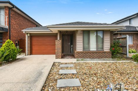 Property photo of 22 Dahlia Crescent Keysborough VIC 3173