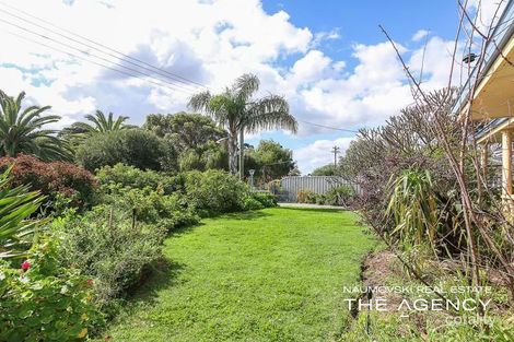 Property photo of 26 Ferrara Way Girrawheen WA 6064