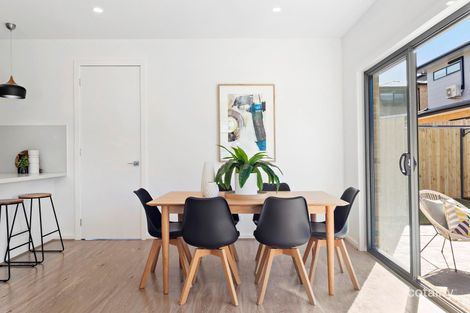 Property photo of 1/30 Dorset Road Croydon VIC 3136