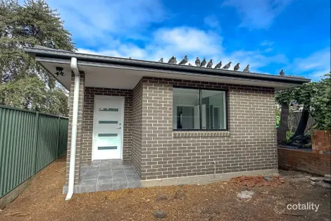 41 Fitzwilliam Rd, Old Toongabbie, NSW 2146