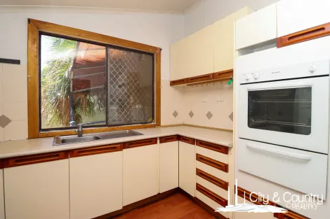 Property photo of 34 Buckley Avenue Parkside QLD 4825