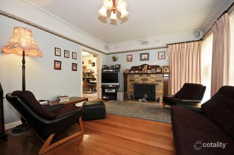 Property photo of 28 Kumala Road Bayswater VIC 3153