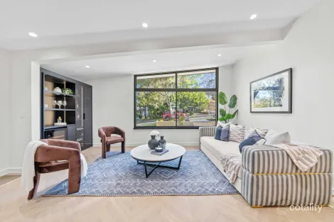 Property photo of 10 Gilgandra Avenue Thornleigh NSW 2120