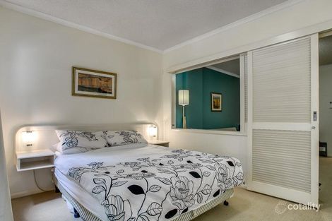 Property photo of 13/85 Deakin Street Kangaroo Point QLD 4169