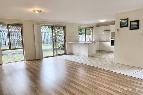 Property photo of 5 Conferta Place Forest Lake QLD 4078