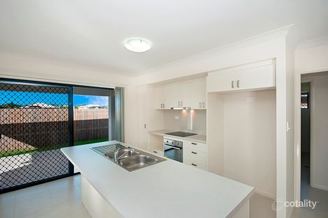 Property photo of 16 Fremont Street Mount Low QLD 4818