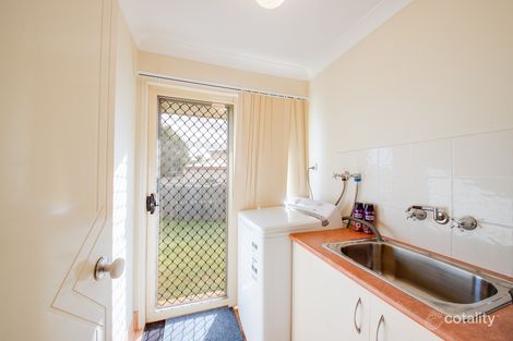 Property photo of 10 Jonathon Court Flinders View QLD 4305