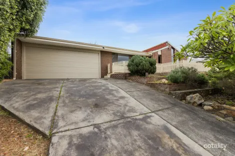 Property photo of 7 Hillside Road Mount Richon WA 6112