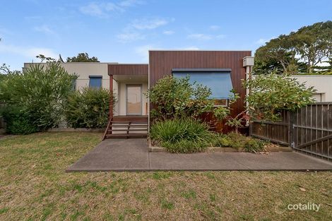 5 Redwood Dr, Cowes, VIC 3922