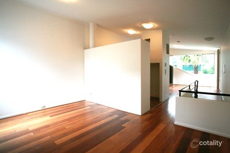 Property photo of 21/15 Beach Street Port Melbourne VIC 3207