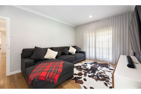 Property photo of 4 Bolte Court West Wodonga VIC 3690