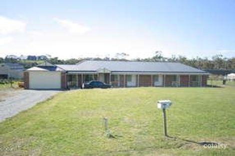 10 Nottingham Ct, Drouin, VIC 3818