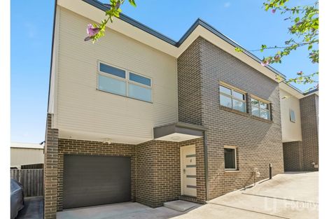 Property photo of 2/6 O'Neill Street Queanbeyan East NSW 2620