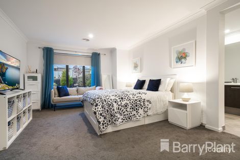 Property photo of 6 Jessica Way Highton VIC 3216