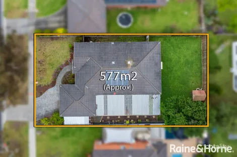 Property photo of 213 Monahans Road Cranbourne West VIC 3977